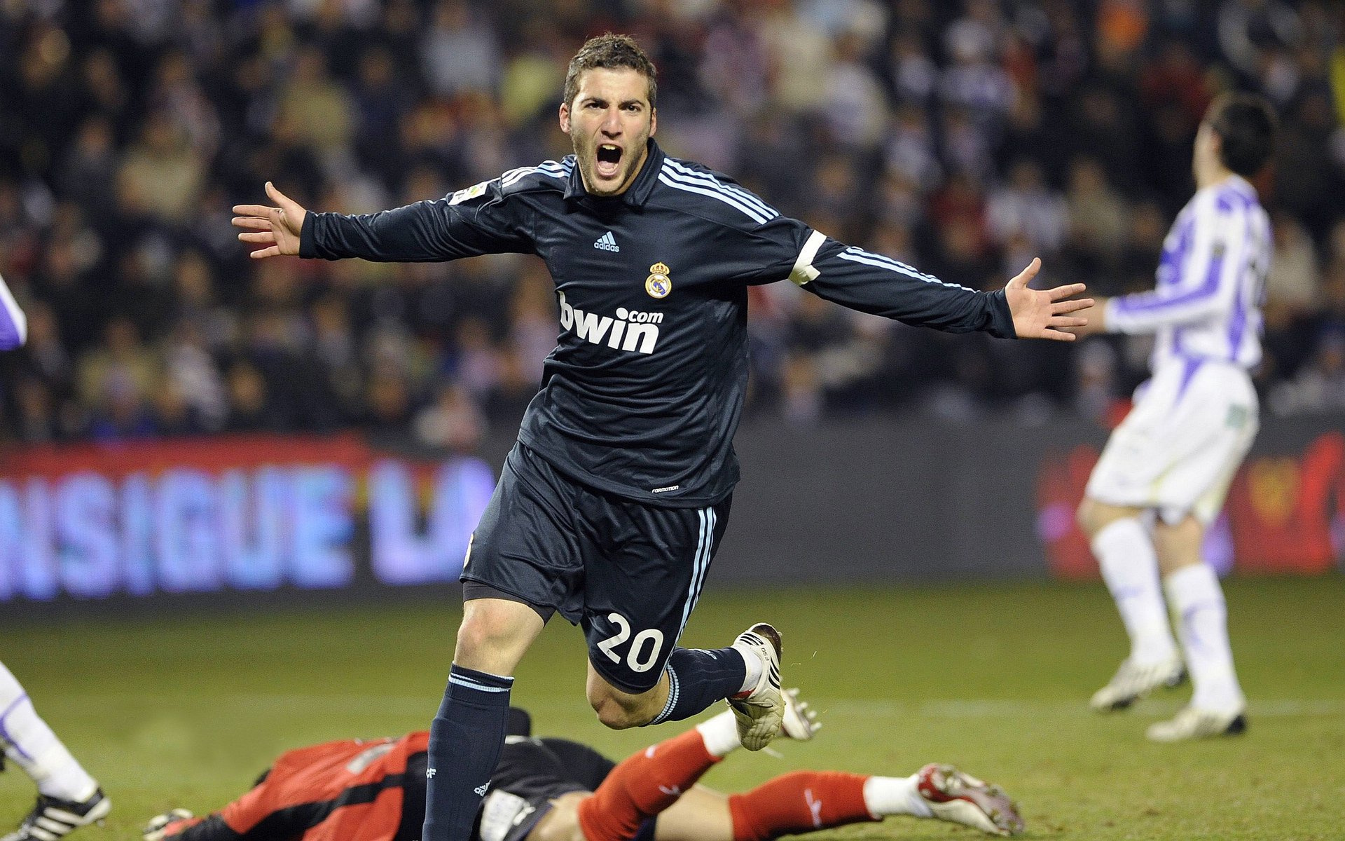 Kering-多特蒙德青年军再度成为焦点,多特蒙德青训人才