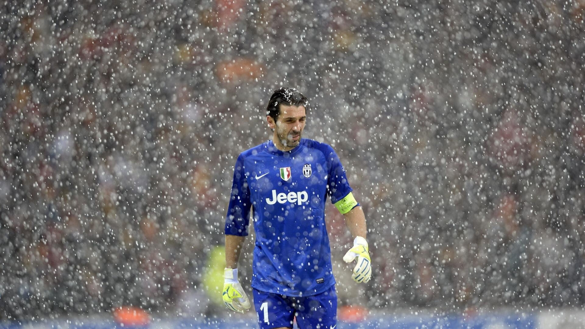 开云·Kaiyun网页版-“简阳文体中心:羽毛球赛事中演绎速度与精准的完美结合”